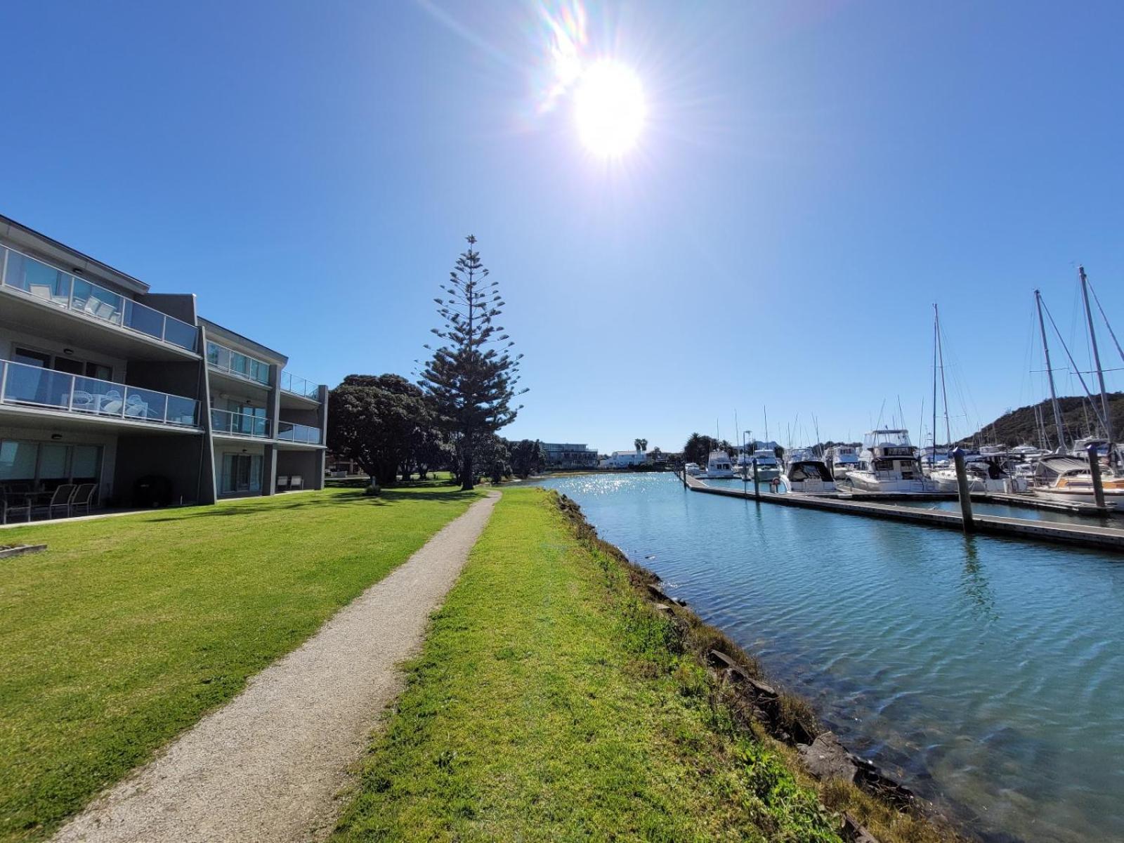 Marina Park Apartments Whitianga Dış mekan fotoğraf